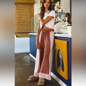 379. Color block corded ribbed wide leg pant rust